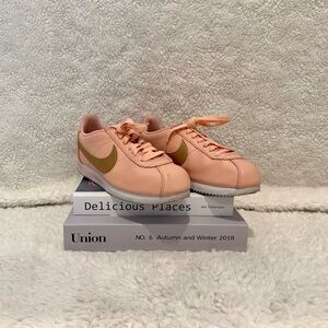 Nike Cortez Sneakers